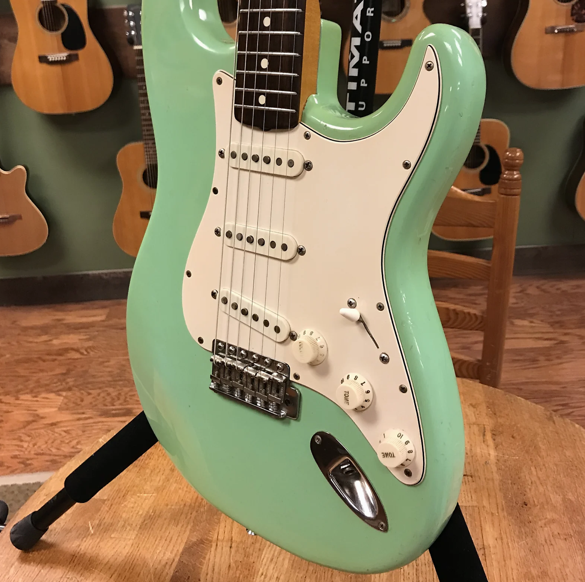 1986 Fender American Vintage '62 Stratocaster Surf Green AVRI