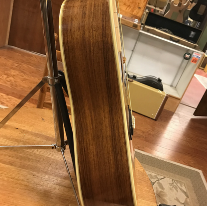 1975 Martin D-35S Natural