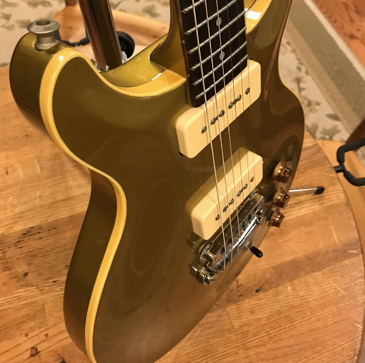 1993 Hamer USA Archtop Standard All Gold