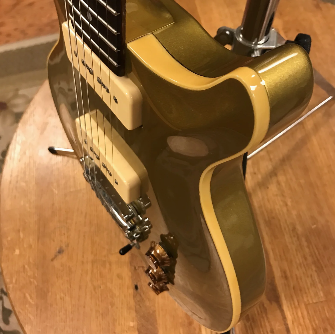 1993 Hamer USA Archtop Standard All Gold