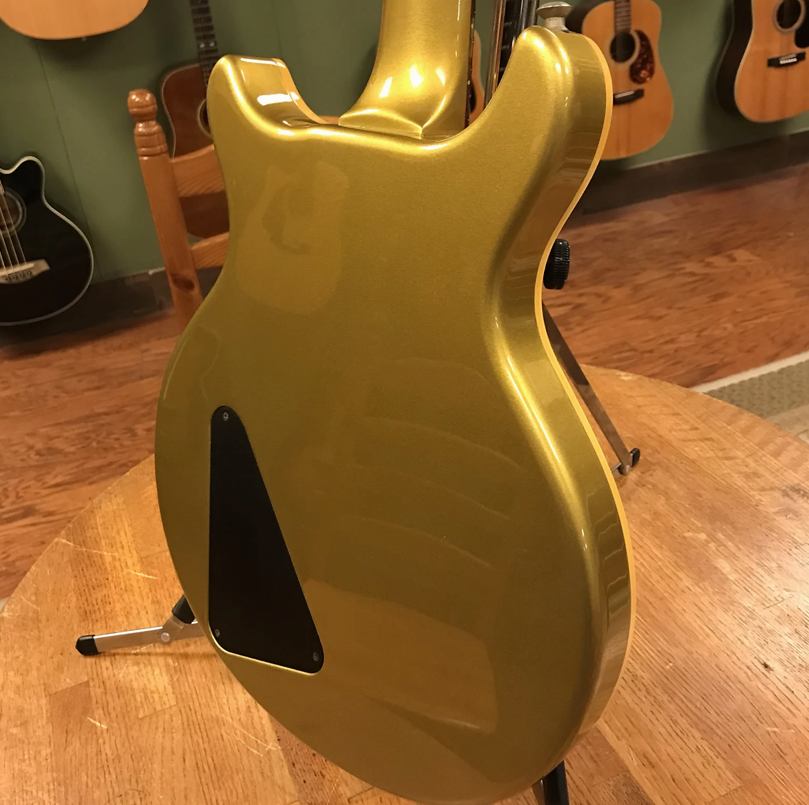 1993 Hamer USA Archtop Standard All Gold