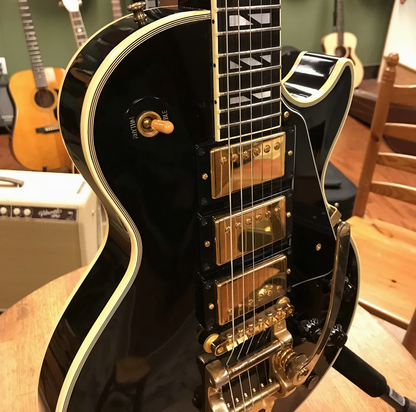 2006 Gibson Custom Shop 3-Pickup '57 Les Paul Custom Black Beauty Reissue with Bigsby Ebony Custom Inlay