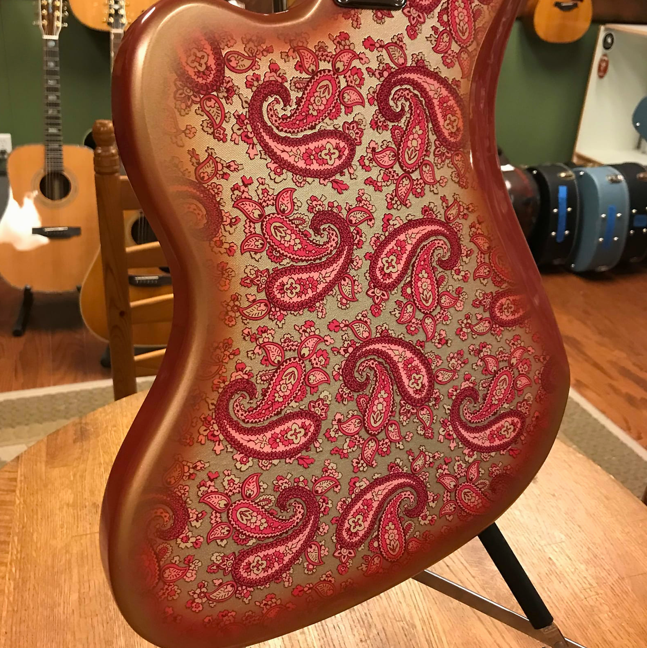 Crook J-Style Pink Sparkle Paisley Jazzmaster