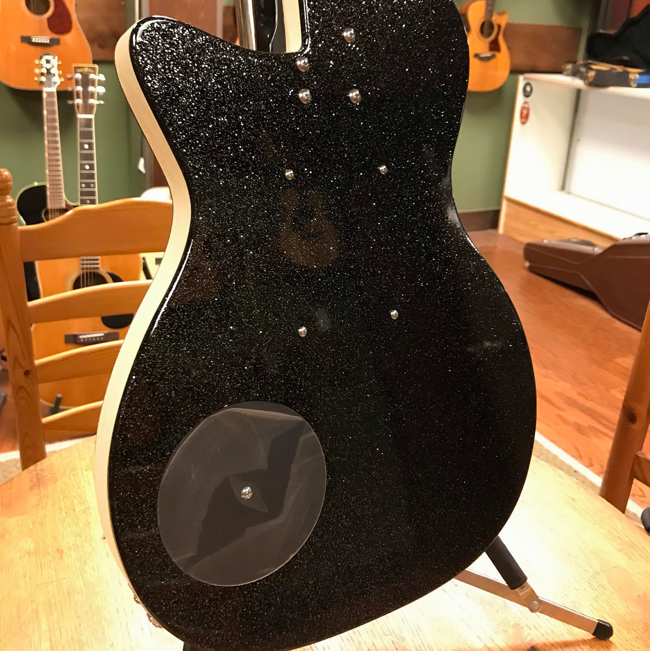 Danelectro '56 Baritone Black Sparkle