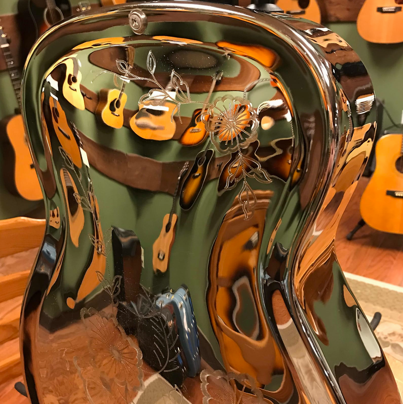 1977 Dobro Model 36 Floral Chrome