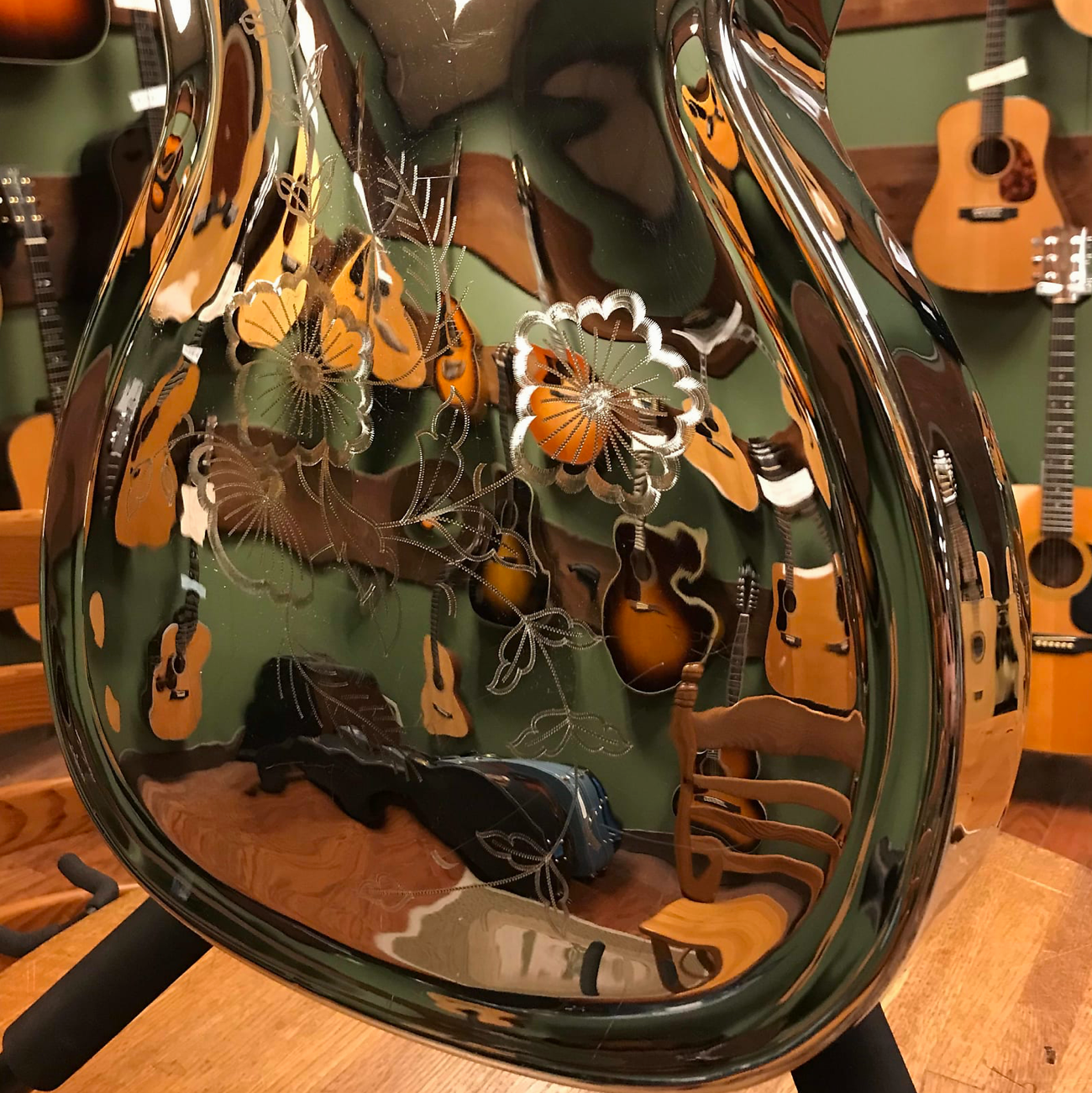 1977 Dobro Model 36 Floral Chrome