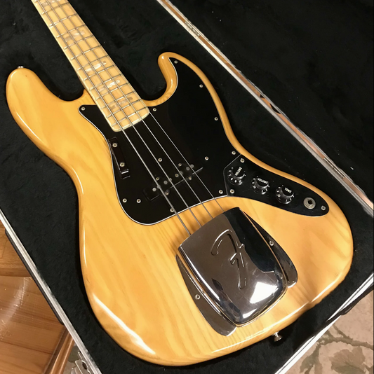 1977 Fender Jazz Bass Natural