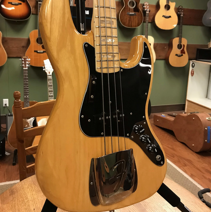 1977 Fender Jazz Bass Natural