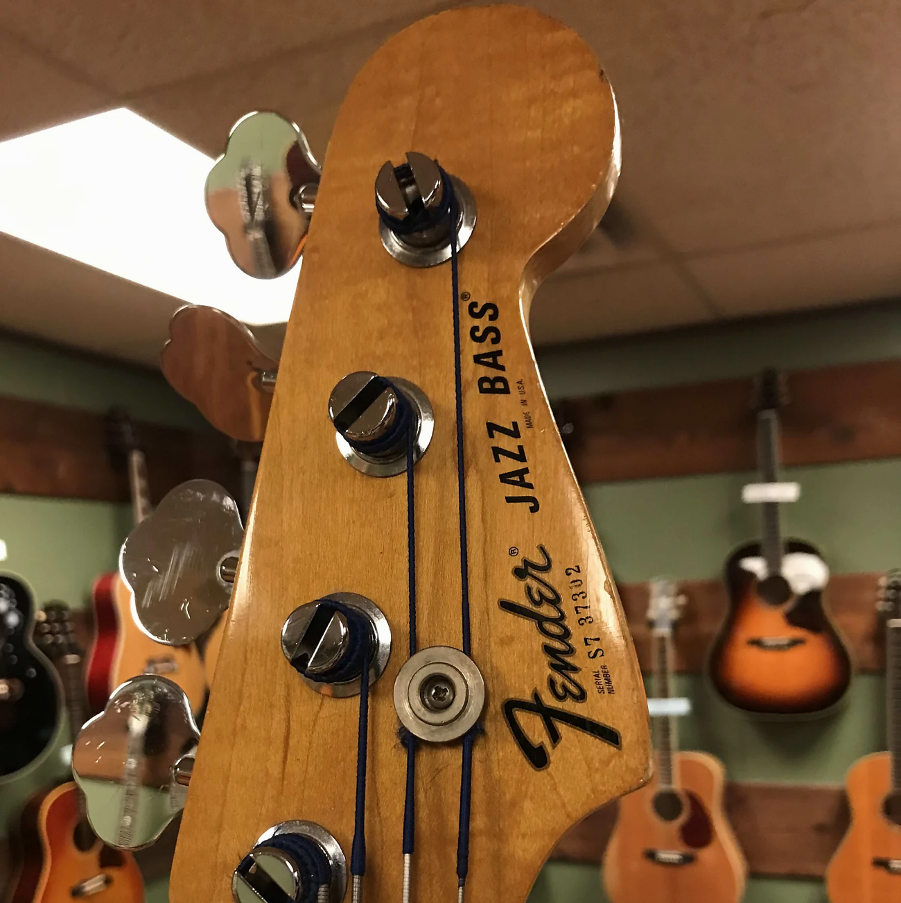 1977 Fender Jazz Bass Natural