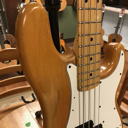 1975 Fender Precision Bass with Maple Fretboard Natural