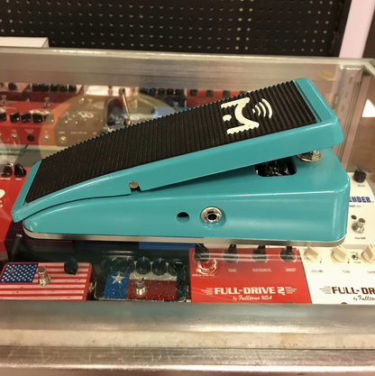 Mission Engineering VM-1 Aero Volume Pedal Surf Green