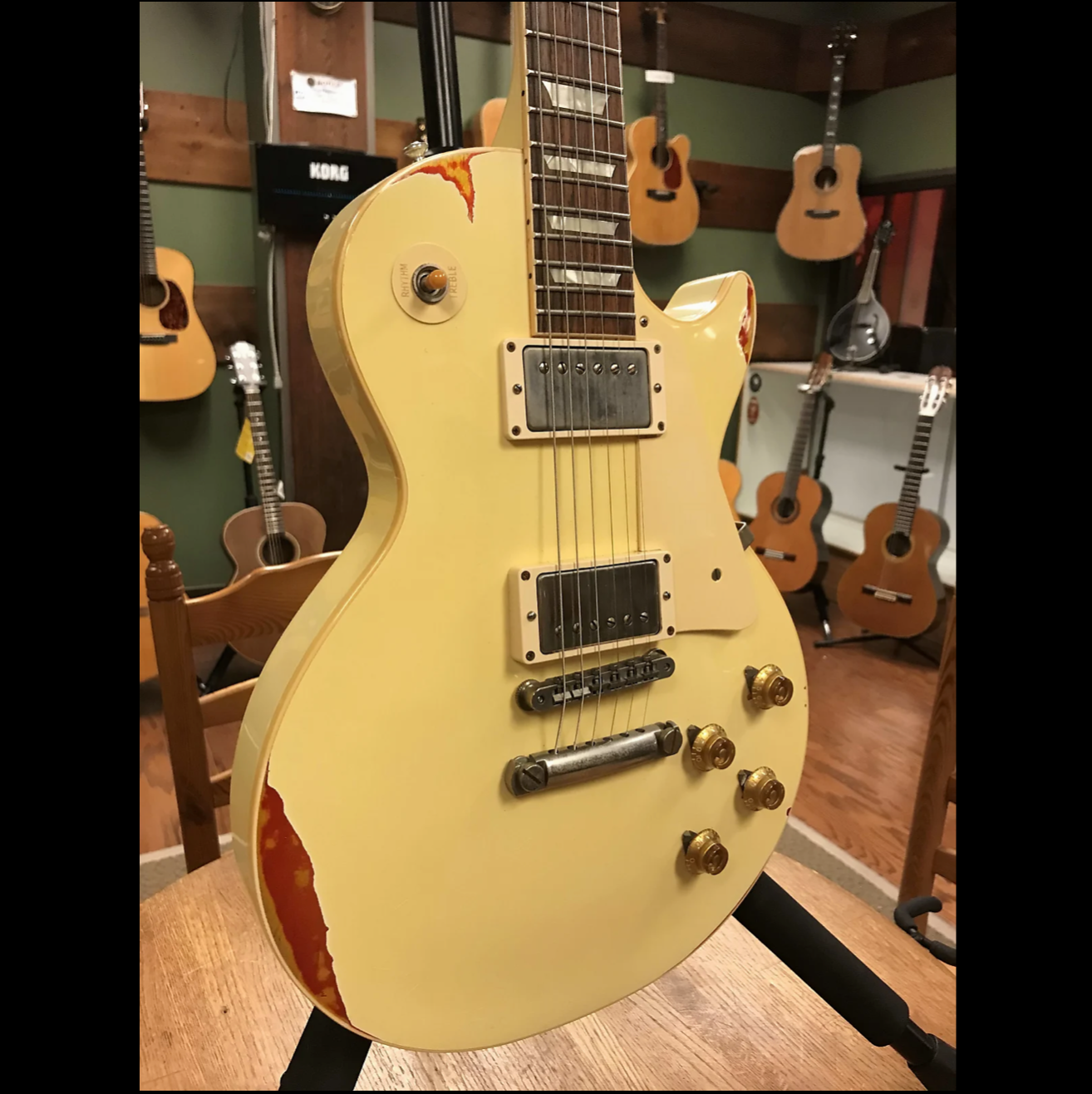 2017 Gibson Custom Shop Les Paul Standard Painted Over Classic White over Cherry Sunburst R8