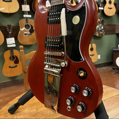 2022 Gibson SG Standard '61 Faded with Maestro Vibrola Vintage Cherry