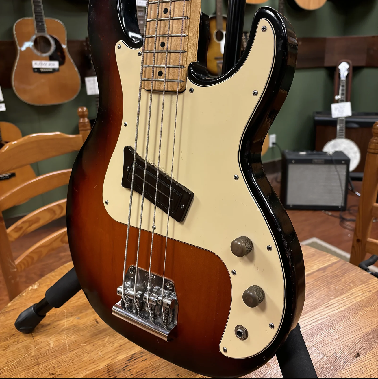 80's Peavey T-20 Sunburst