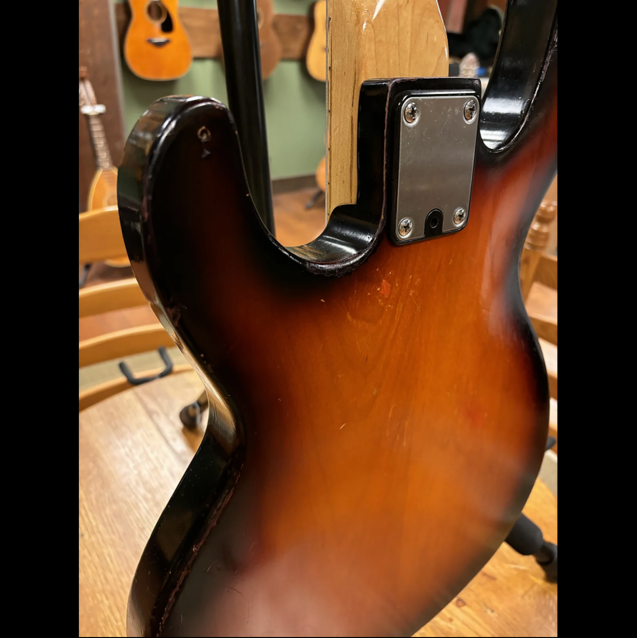 80's Peavey T-20 Sunburst