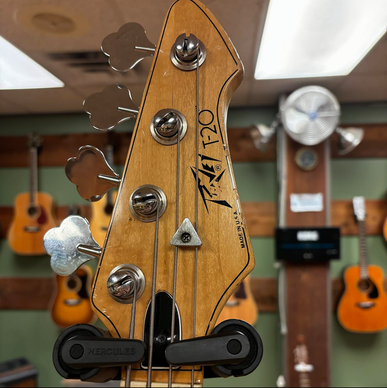 80's Peavey T-20 Sunburst