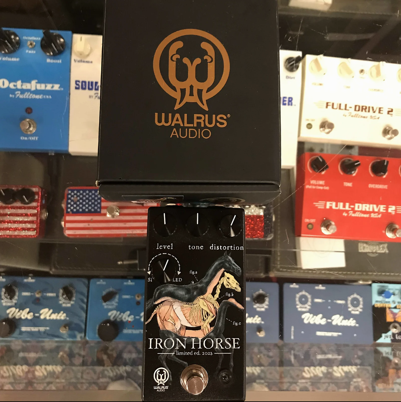 2023 Walrus Audio Iron Horse V3 Limited Edition Halloween Black