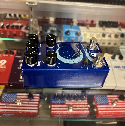 Walrus Audio Slö Multi-Texture Reverb Blue