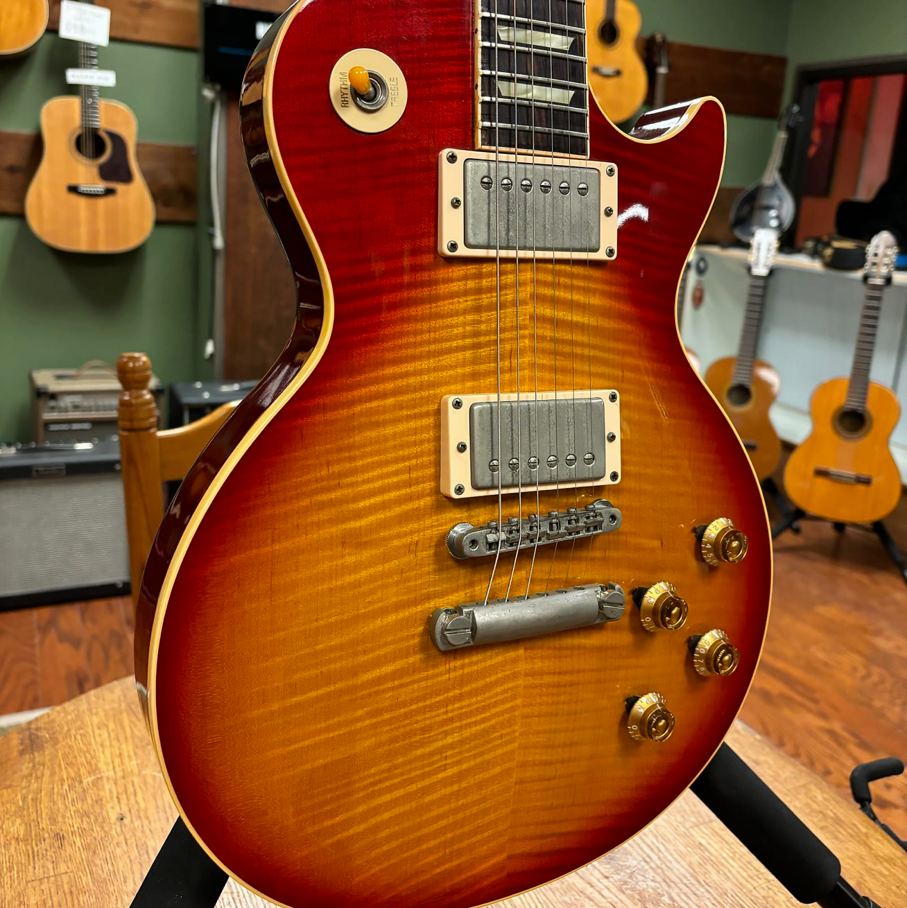 1993 Gibson Les Paul Classic Plus Heritage Cherry Sunburst