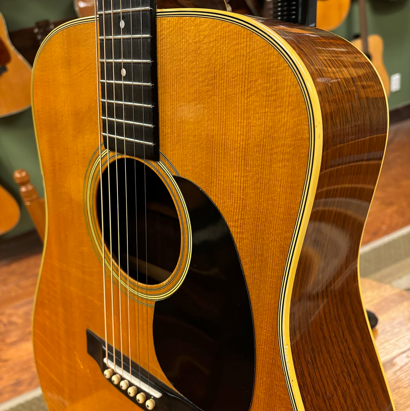 1973 Martin D-28 Natural