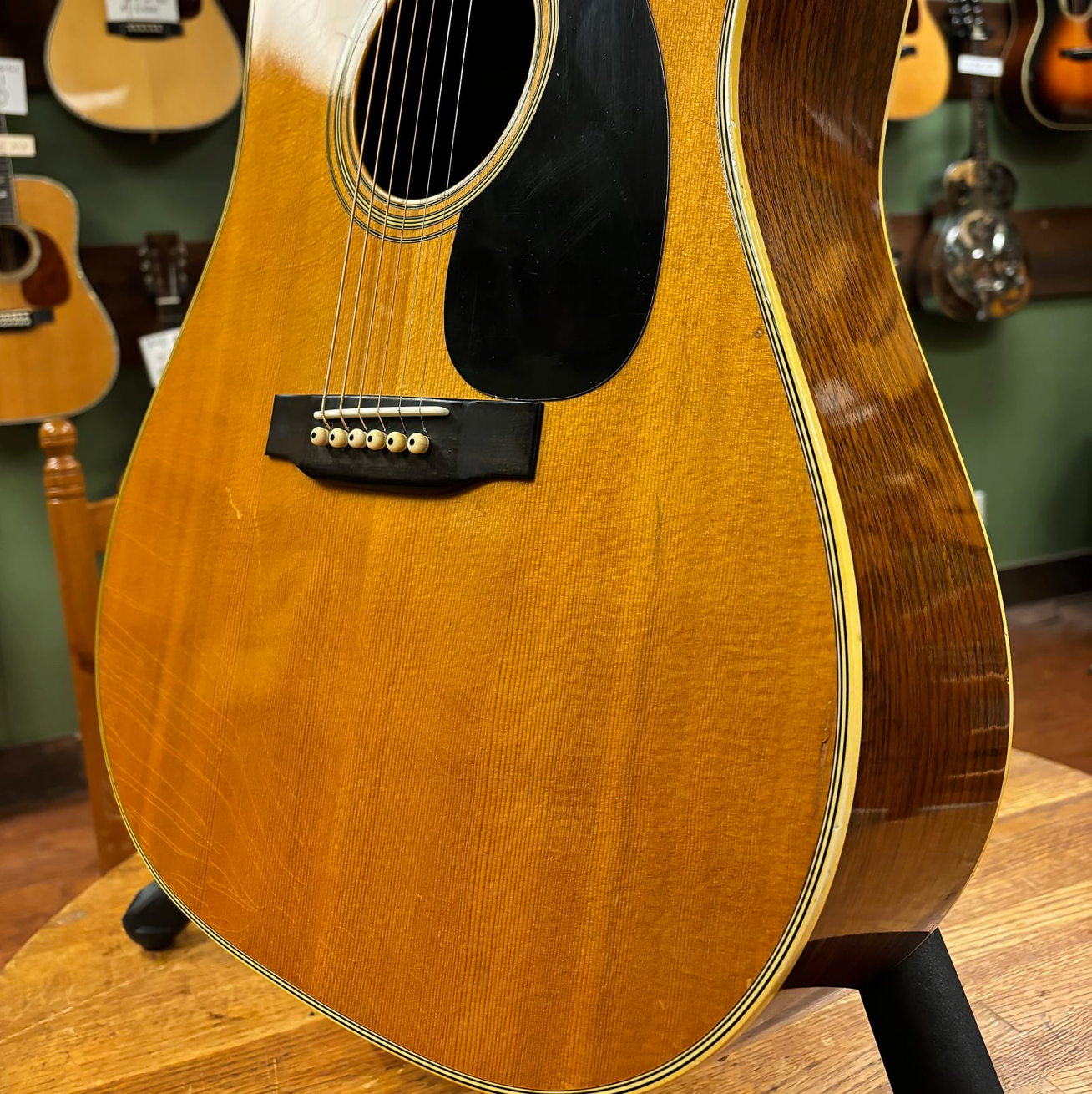 1973 Martin D-28 Natural