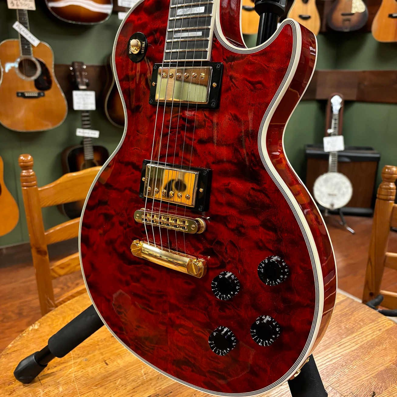 2017 Gibson Custom Shop Les Paul Custom AAA Quilt Top Red Tiger