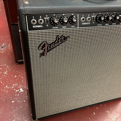 Fender '65 Super Reverb Reissue 45-Watt 4x10" Guitar Combo Black